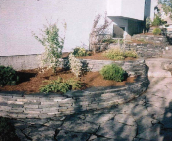 edmonton retaining walls - raised flower bed